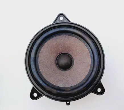Audi A4 S4 B5 8D Front door speaker 8D0035411A