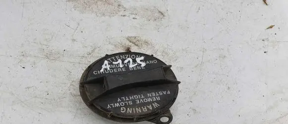 Hyundai Sonata Fuel tank filler cap NOCODE