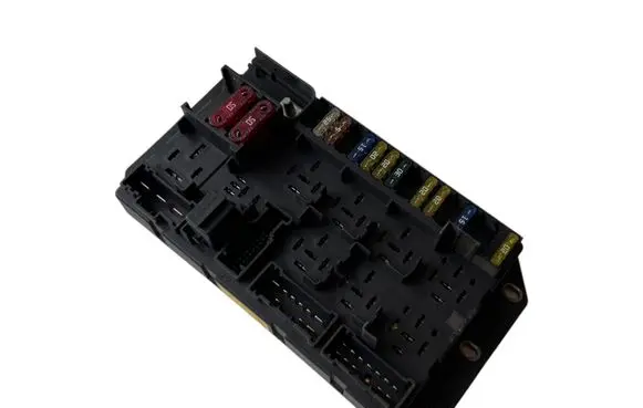 Land Rover Range Rover L322 Fuse box set YQE00350 518776109 132704031003