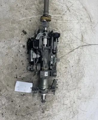 BMW 6 F06 Gran coupe Steering wheel axle P10768701 1056004K