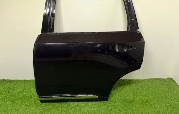 Volvo XC90 Rear door 