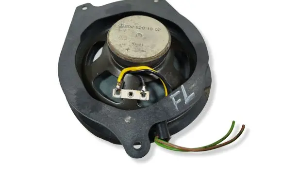Mercedes-Benz C W202 Front door speaker 2028201902