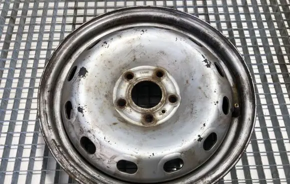 Opel Vivaro R16 steel rim 
