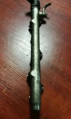 BMW 1 E81 E87 Fuel main line pipe 7787164