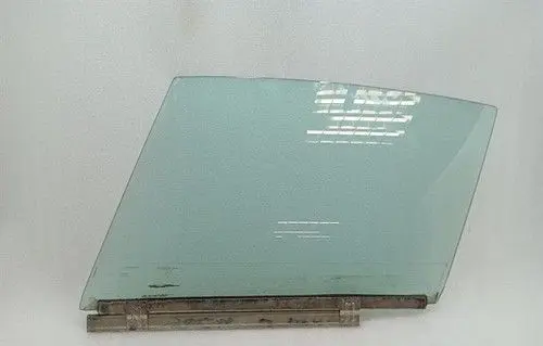 Porsche 911 901 930 Front door window glass four-door 90154210135