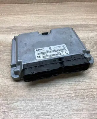 Opel Vectra B Engine control unit/module ECU 0281001634 90569348