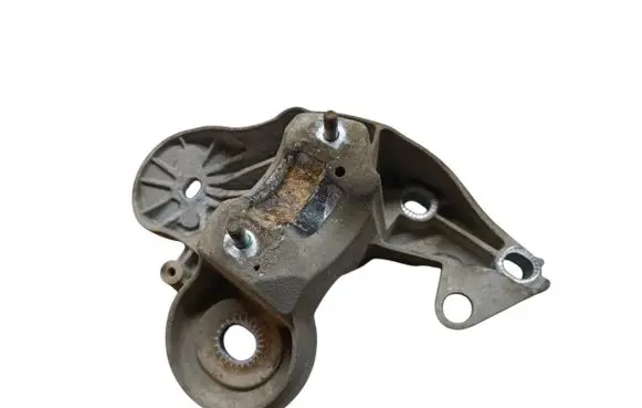 Audi A6 S6 C6 4F Engine mounting bracket 4F0199351H