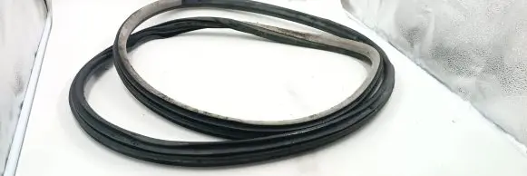 Rubber seal rear door