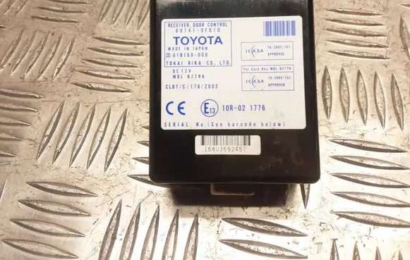Toyota Corolla Verso AR10 Door control unit/module 897410F010