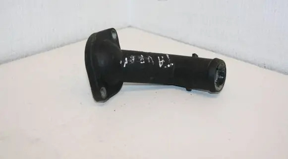 Volkswagen Touran I Engine coolant pipe/hose 06A121121C 038121121D