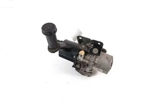 Citroen DS4 Power steering pump 9675674180