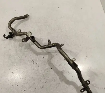 Peugeot 607 Engine coolant pipe/hose