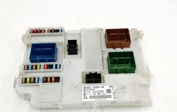 Volvo XC60 Fuse module 31327996 31327996AA BG9T14C256GA