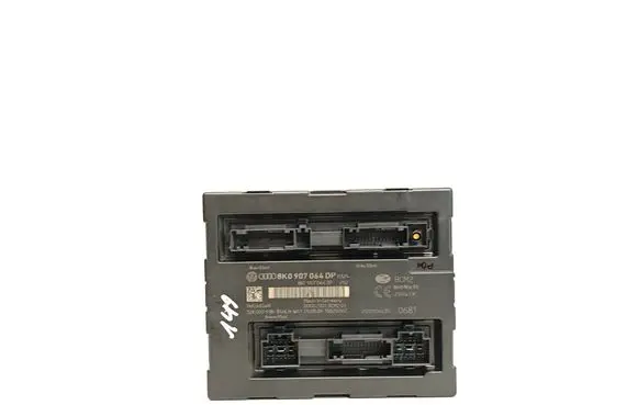 Audi A5 8T 8F Comfort/convenience module 8K0907064DP 8K0907064 5DK00991884