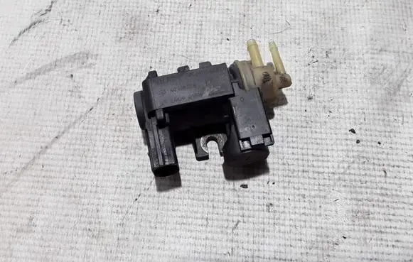 Audi Q5 SQ5 Turbo solenoid valve 8K0906627