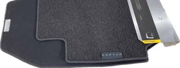 Renault Captur Car floor mat set 8201677404