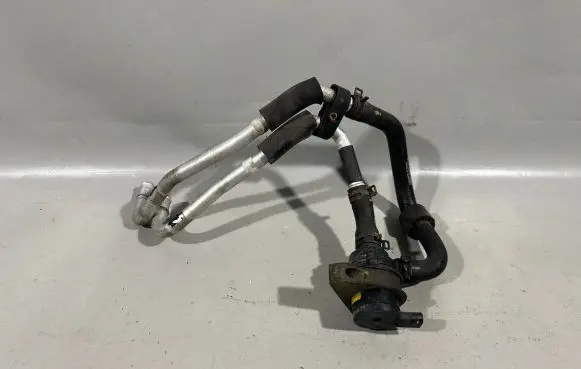 Porsche Panamera (970) Engine coolant pipe/hose 7L0965561L 97057258100 97057258300