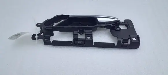 Alfa Romeo Giulia Front door interior handle 3078315