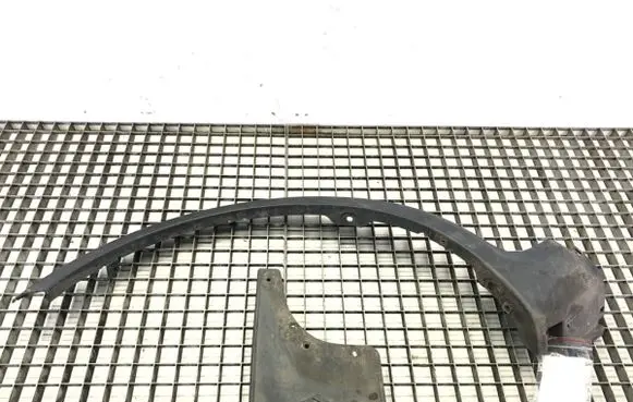 Suzuki SX4 Fender 7722179J0L