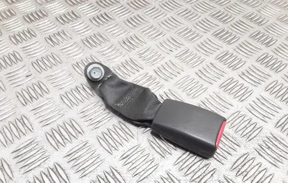 Nissan Tiida C11 Rear seatbelt buckle