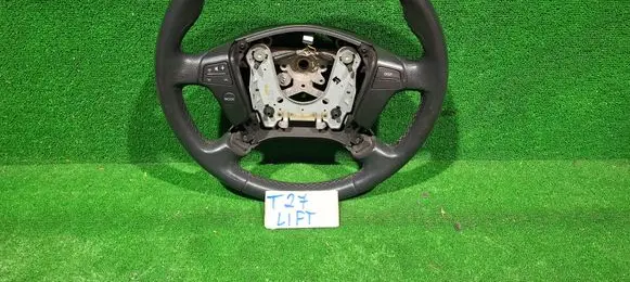 Toyota Avensis T250 Steering wheel