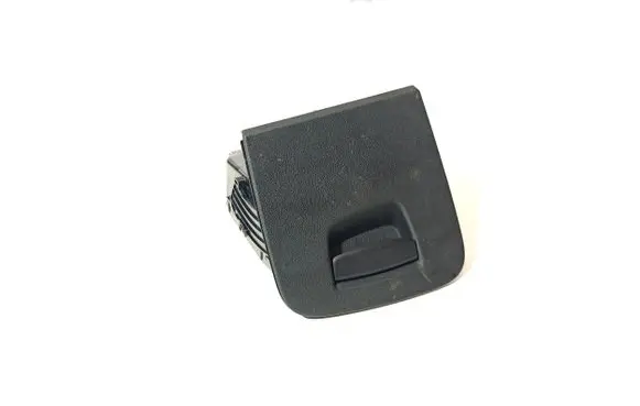 Glove box