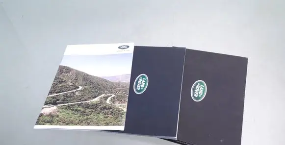 Land Rover Defender User manual 