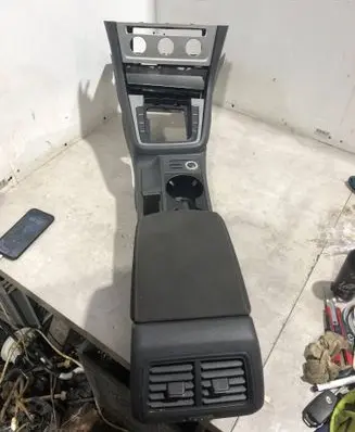 Volkswagen Golf VII Armrest 5G0864298