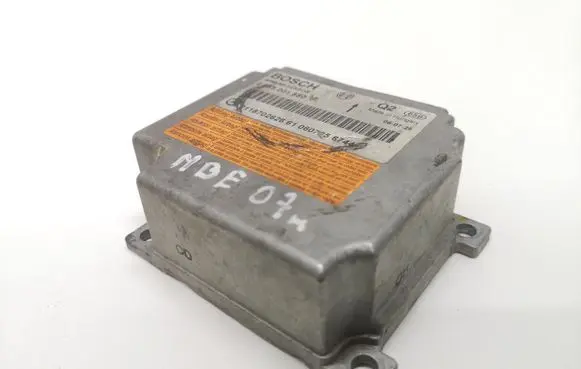 Mercedes-Benz E W211 Airbag control unit/module 2118702626 0285001880
