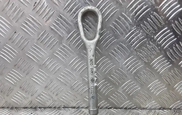 Audi A2 Towing hook eye 