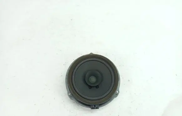 Ford Fiesta Front door speaker AA6T-18808-CA M5XUM 497931