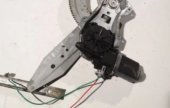 Nissan Note (E11) Rear door window regulator motor