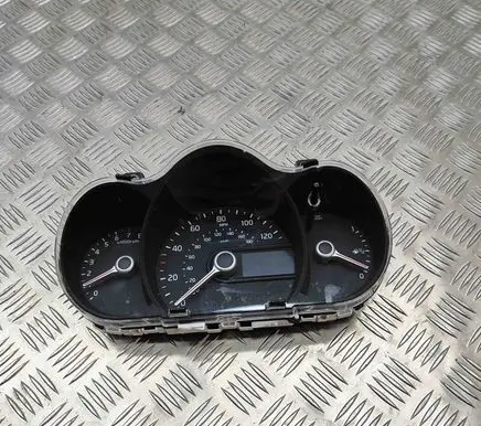 KIA Picanto Speedometer (instrument cluster) 940331Y339