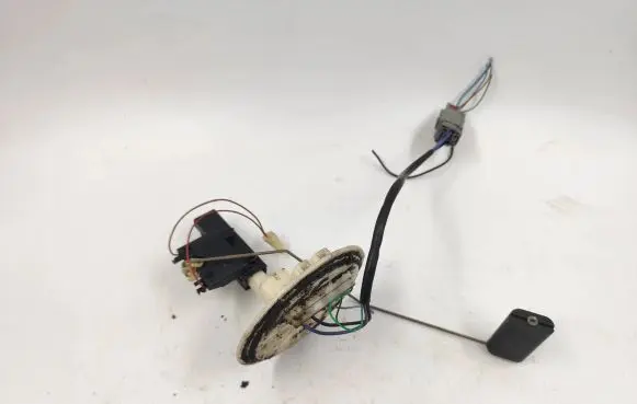 Volvo S60 Fuel level sensor 