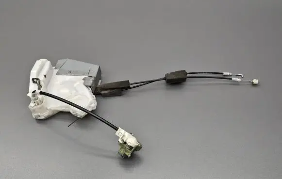 Honda Accord Front door lock