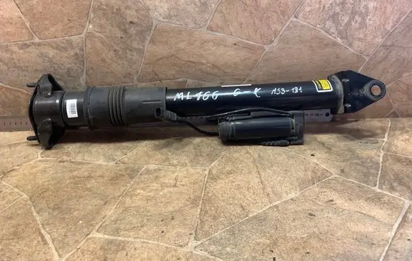 Mercedes-Benz ML W166 Rear shock absorber/damper