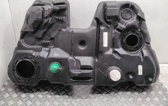 Volvo V70 Fuel tank P31432094 31432186