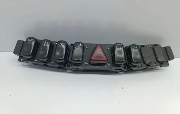Mercedes-Benz S W220 Hazard light switch 2208214358 3304250100 2208206810