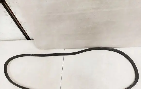 Mazda 6 Rubber seal rear door 