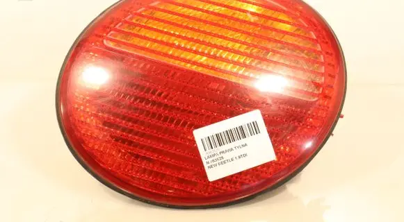 Volkswagen New Beetle Rear/tail lights 262