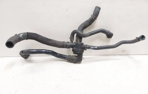 Thermostat/thermostat housing