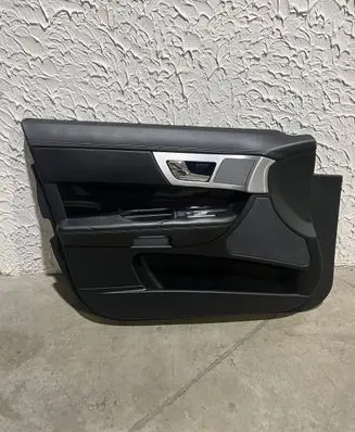 Jaguar XF X250 Front door card panel trim 8X235423713E