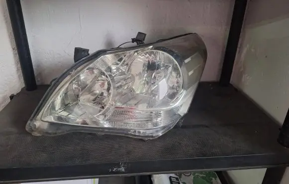 Toyota Verso Headlight/headlamp