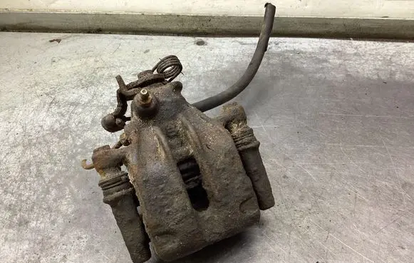 Peugeot 807 Rear brake caliper