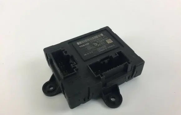 Volvo V70 Door control unit/module 31343025AC W3150