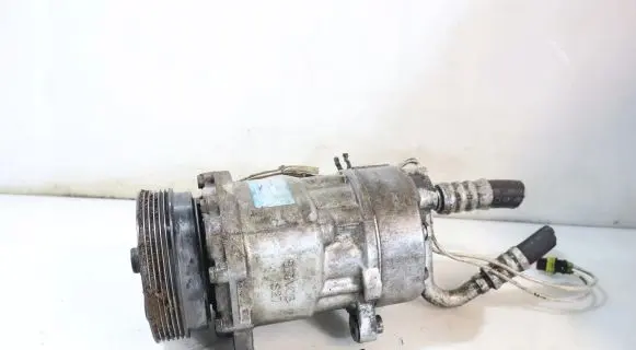 Volkswagen Golf IV Air conditioning (A/C) compressor (pump) 4183911045