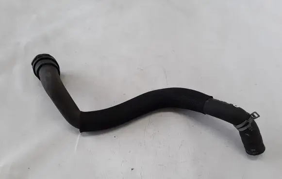 Volvo V60 Engine coolant pipe/hose 31274168