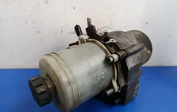 Power steering pump