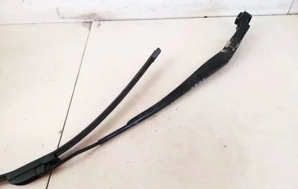 Honda Civic Front wiper blade arm