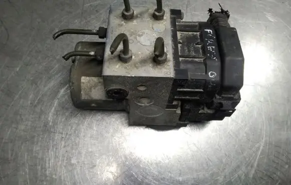 Subaru Forester SF ABS Pump 27531FC010 11000040690